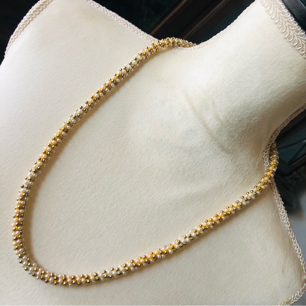 Vintage bell cap braided mini pearl beaded necklace